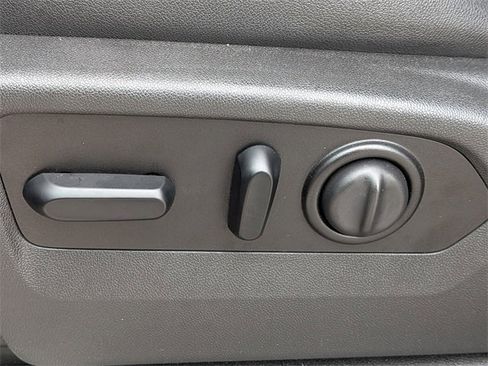 Used 2021 GMC Sierra 1500 AT4 w/ AT4 Value Package image 20