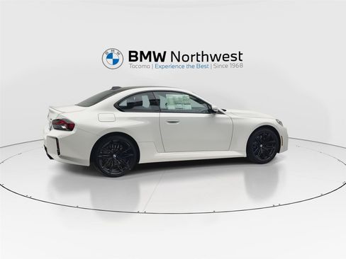New 2026 BMW M2 w/ Lighting Package RWD image 4