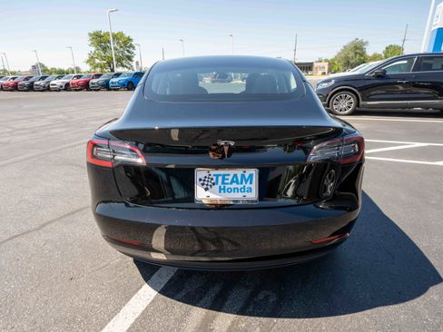 Used 2021 Tesla Model 3 Standard Range Plus RWD image 5