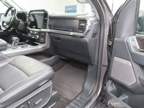 Used 2021 Ford F150 Lariat w/ Equipment Group 502A High image 30