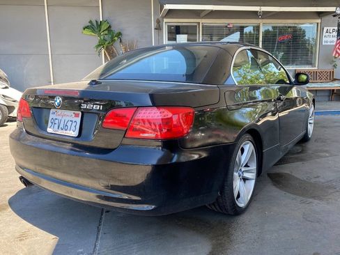 Used 2011 BMW 328i Convertible RWD image 37