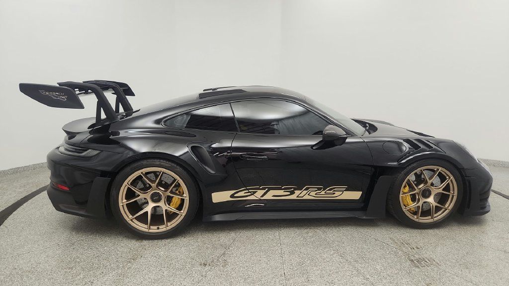 Used 2025 Porsche 911 GT3 RS RWD image 27