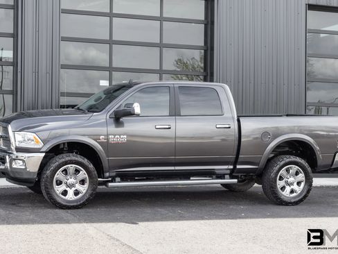 Used 2017 RAM 2500 Laramie image 3