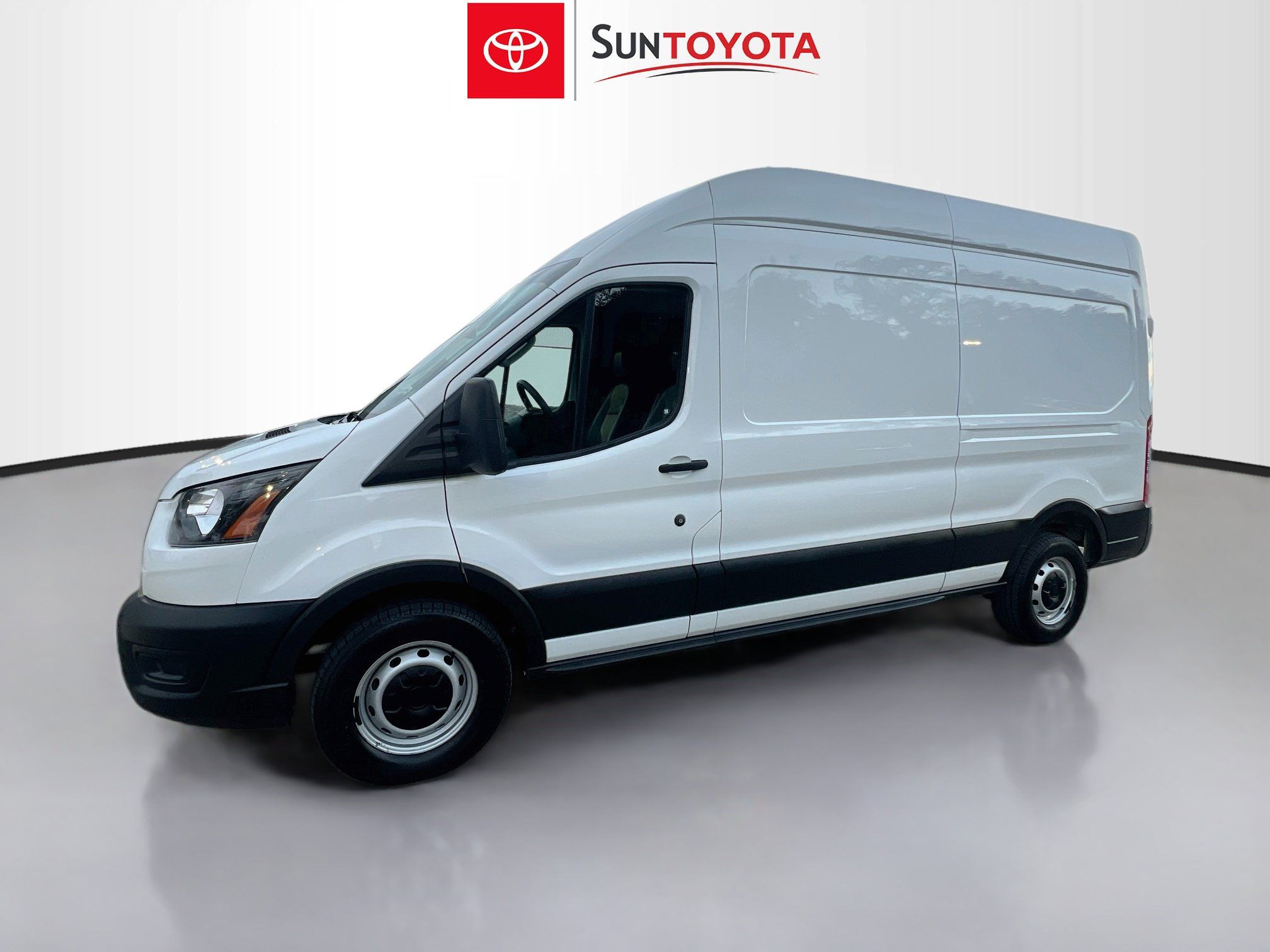 Used 2023 Ford Transit 250 148 High Roof w/ Load Area Protection Package RWD image 9