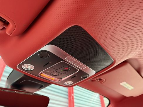 Used 2020 Bentley Continental GT image 26