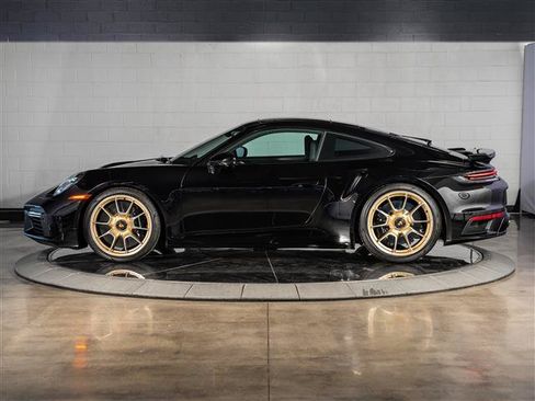Certified 2025 Porsche 911 Turbo AWD/4WD image 2