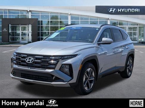 Certified 2026 Hyundai Tucson SEL FWD image 1