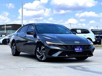 Used 2025 Hyundai Elantra Sport