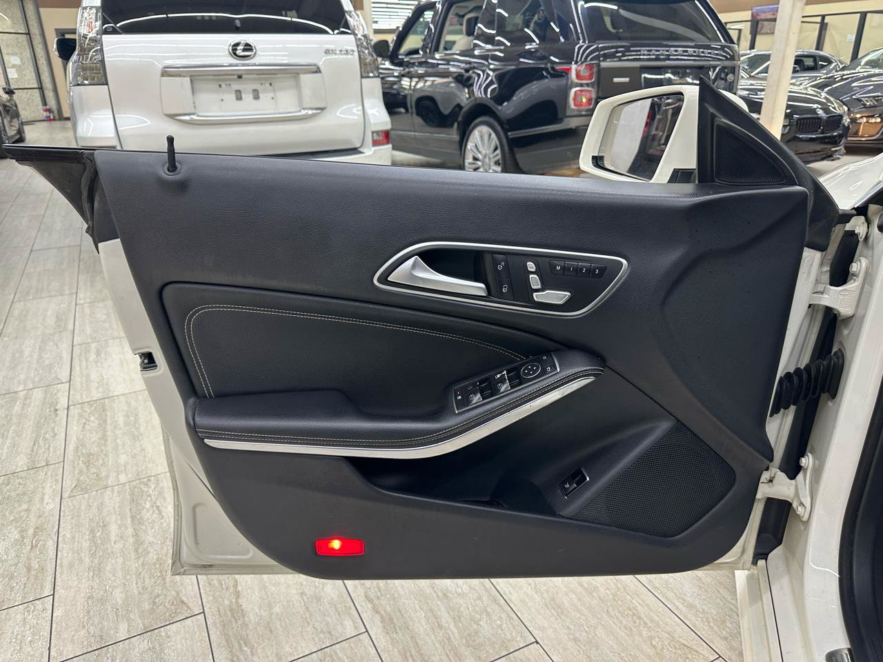 Used 2017 Mercedes-Benz CLA 250 4MATIC image 14