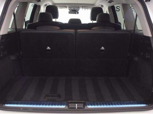 Certified 2025 Mercedes-Benz GLS 450 4MATIC image 34