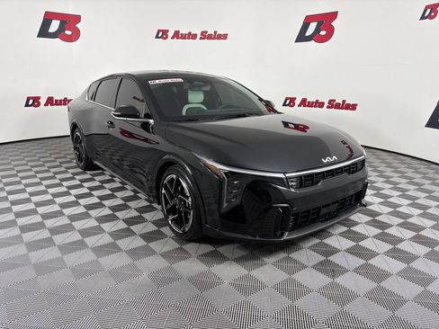 Used 2025 Kia K4 GT-Line w/ GT-Line Premium Package FWD image 10