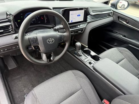 Used 2026 Toyota Camry LE FWD image 12