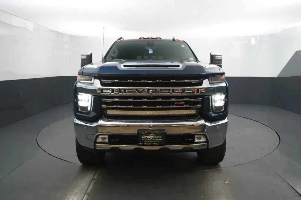 Used 2020 Chevrolet Silverado 2500 LTZ w/ Technology Package AWD/4WD image 8