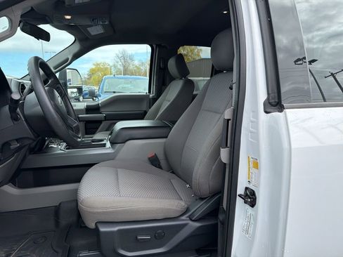 Used 2020 Ford F250 XLT w/ XLT Value Package image 5