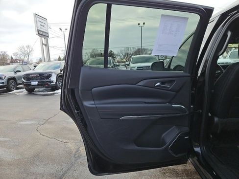 Certified 2024 Chevrolet Traverse RS w/ LPO, Floor Liner Package image 23