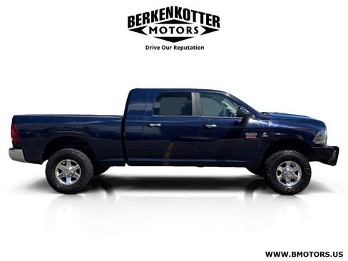 Used 2012 RAM 2500 SLT w/ Technology Group AWD/4WD image 2