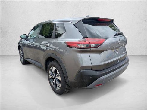 Used 2023 Nissan Rogue SV AWD/4WD image 7