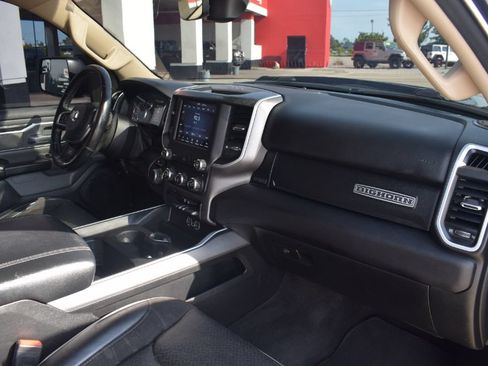 Used 2020 RAM 1500 Big Horn RWD image 14