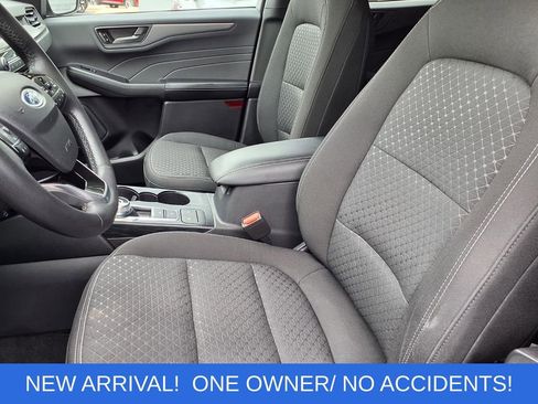 Used 2023 Ford Escape Active AWD/4WD image 3