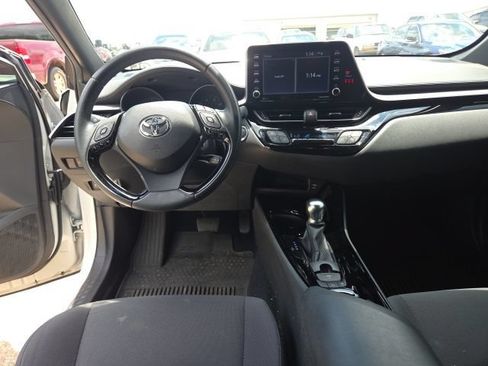 Used 2022 Toyota C-HR Nightshade FWD image 9
