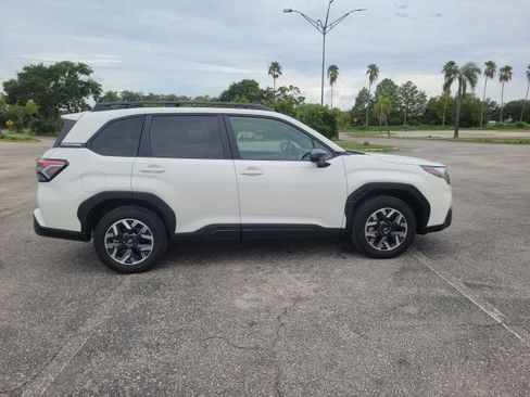 Certified 2026 Subaru Forester Premium AWD/4WD image 4