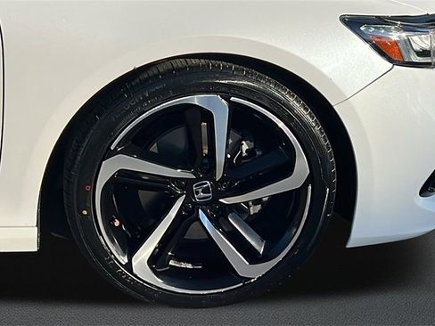 Used 2021 Honda Accord Sport Special Edition image 5