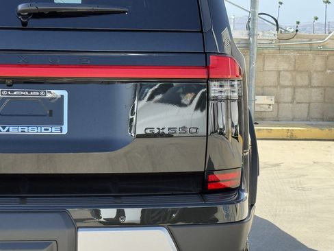 New 2026 Lexus GX 550 AWD/4WD image 13