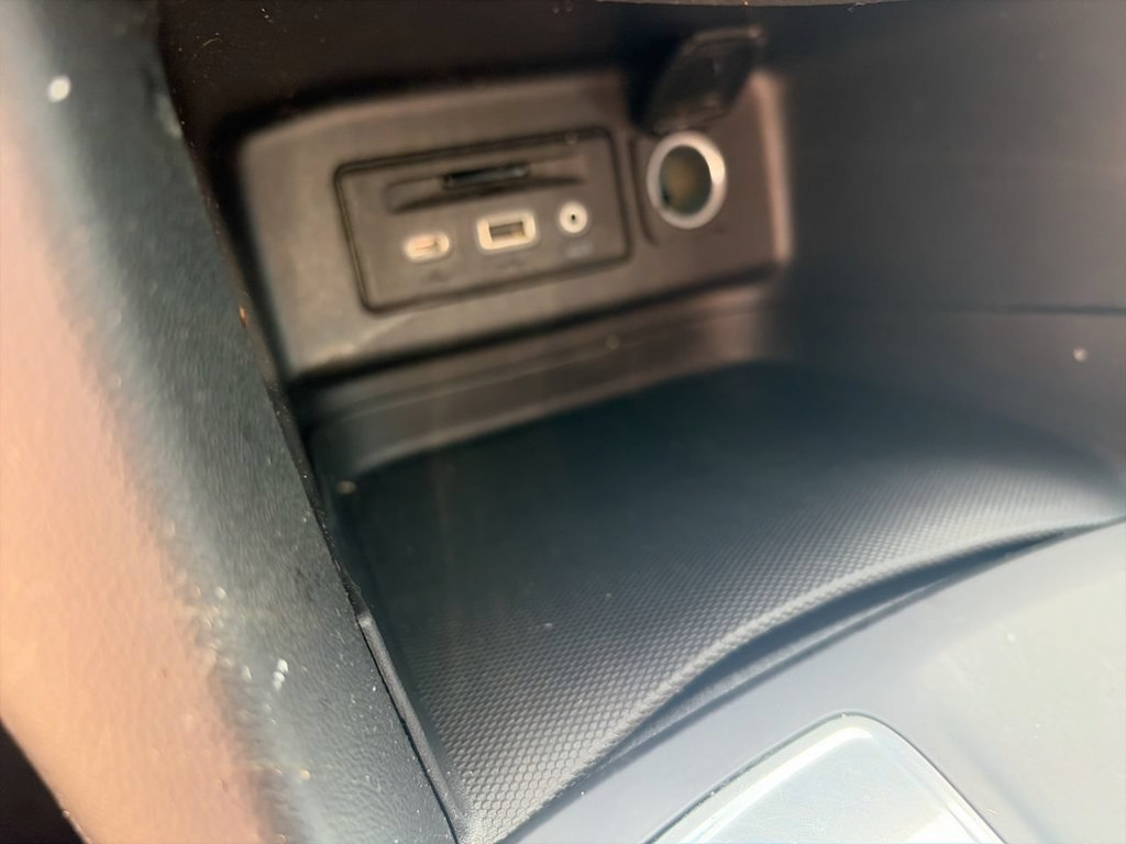 Used 2020 Chevrolet Equinox LT FWD image 20