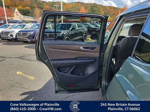 New 2026 Volkswagen Atlas SEL image 48