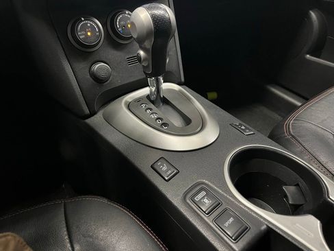 Used 2012 Nissan Rogue SL image 11