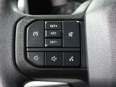 Used 2023 Ford F350 4x4 Regular Cab Super Duty image 18