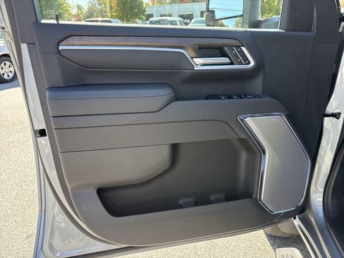 New 2026 Chevrolet Silverado 3500 High Country image 24