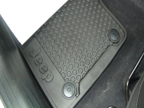 Certified 2024 Jeep Compass Trailhawk w/ Sun and Sound Group AWD/4WD image 23