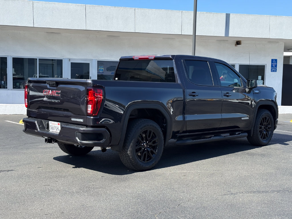 Used 2026 GMC Sierra 1500 Elevation w/ Elevation Select Package RWD image 7