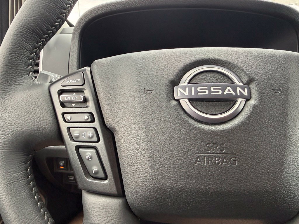 Used 2024 Nissan Frontier SV w/ SV Convenience Package RWD image 17