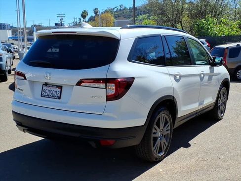 Certified 2022 Honda Pilot Sport image 4