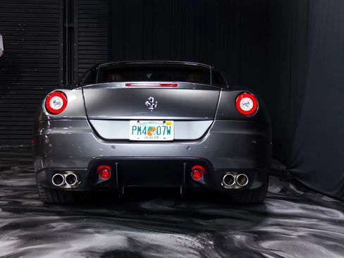 Used 2008 Ferrari 599 GTB Fiorano RWD image 13