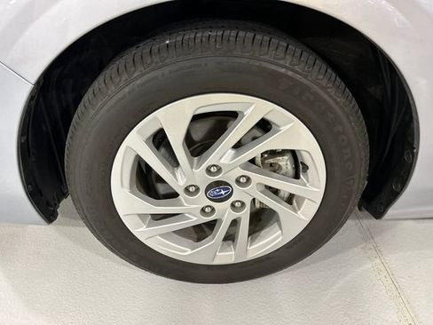 Certified 2025 Subaru Impreza 2.0i AWD/4WD image 8