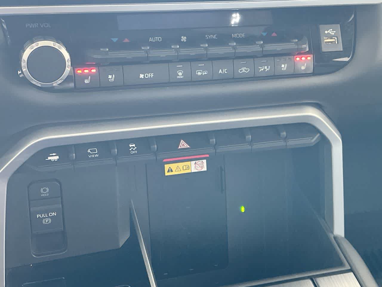 Certified 2024 Toyota Tundra Platinum AWD/4WD image 19