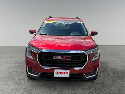 Used 2022 GMC Terrain SLE w/ Driver Convenience Package AWD/4WD image 8