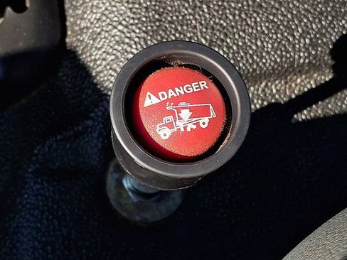 Used 2021 Ford F650 2WD Regular Cab Super Duty image 16