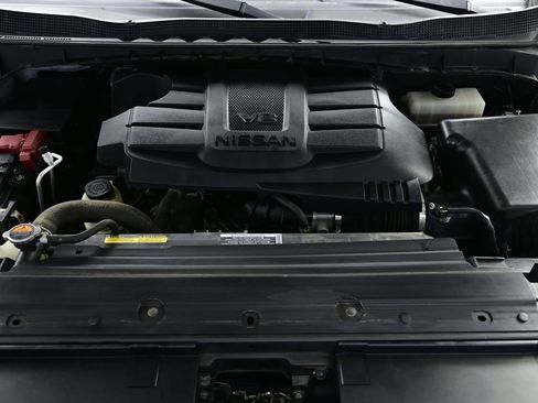 Used 2021 Nissan Titan Platinum Reserve w/ Moonroof Package image 23