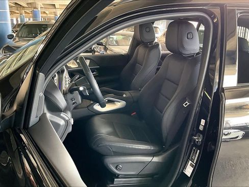 Used 2024 Mercedes-Benz GLE 450e 4MATIC image 7