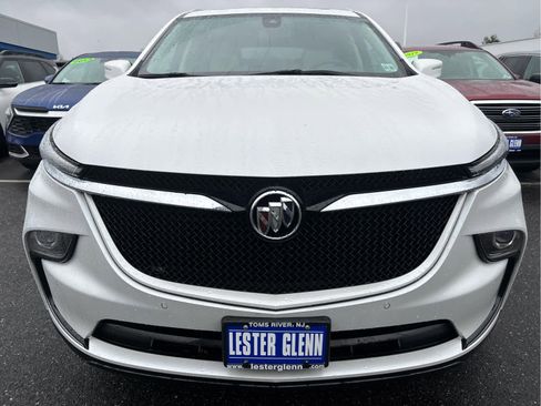 Certified 2024 Buick Enclave Essence w/ Experience Buick Package image 4