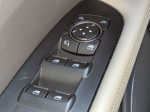 Certified 2022 Lincoln Nautilus Reserve FWD image 25