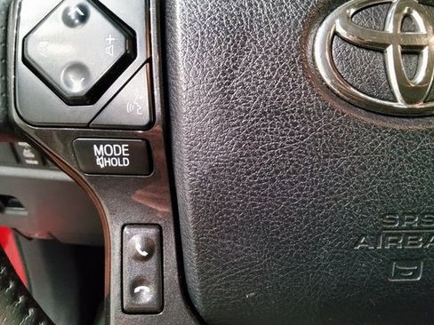 Used 2023 Toyota 4Runner TRD Off-Road image 26