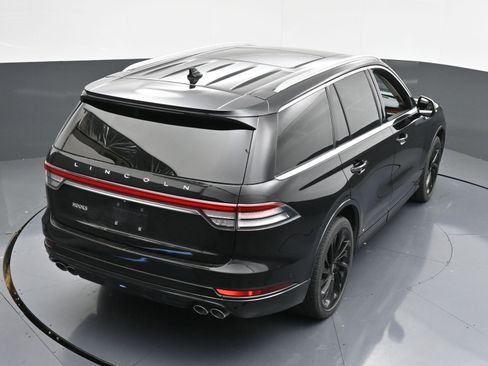 Used 2022 Lincoln Aviator Reserve w/ Equipment Group 201A image 35