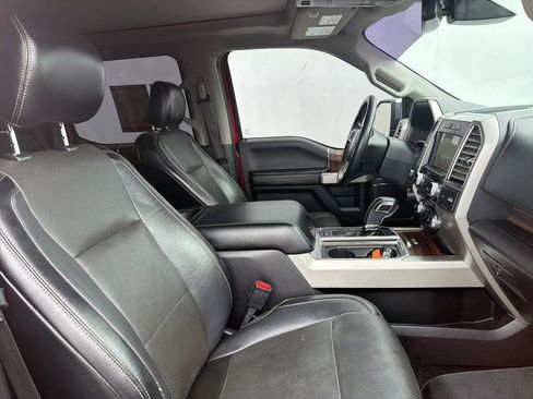 Used 2016 Ford F150 Lariat w/ Equipment Group 502A Luxury AWD/4WD image 6