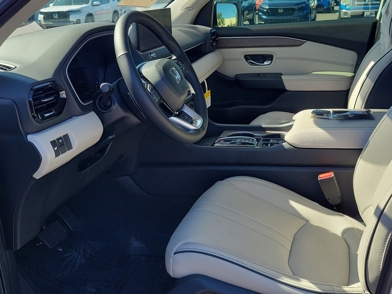 New 2026 Honda Pilot Elite image 16