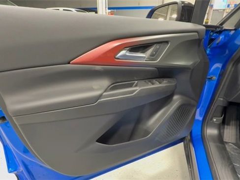 New 2026 Chevrolet Equinox EV RS image 10